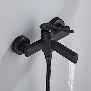 ชุดฝักบัวและก๊อกน้ำติดผนังแบบพกพา สีดำทองเหลือง สำหรับน้ำร้อนและน้ำเย็น - Product Image 2