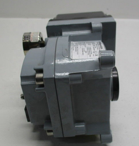 SVI2-22113121 masoneilan HART SVI ของแท้ใหม่055202771-999-0000พร้อมการสื่อสารฮาร์ท - Product Image 3