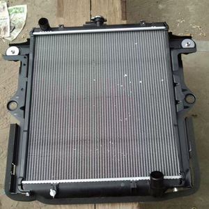 Tanque de Agua para Toyota 1KD+2KD -26mm 16400-0L120 para Toyota 1KD+2KD Tanque de Agua -26mm 16400-0L120 - Product Image 1