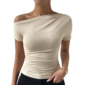T-shirts décontractés d'été vintage pour femmes, élégants, à une épaule, manches courtes, coupe ajustée, haut régulier, vente en gros, soie de lait 100% polyester - Product Image 1