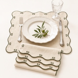 Serviettes en lin pur de luxe à point de croix français avec bord brodé pour hôtels, festivals, banquets, vente en gros - Product Image 1