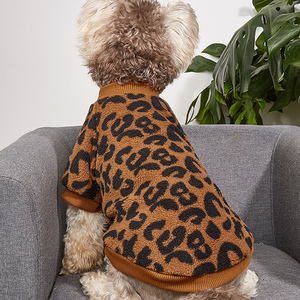 Nuova felpa con cappuccio minimalista autunno e inverno Pet Leopard per cani e gatti - Product Image 3