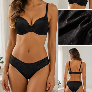 Set di Lingerie Nera da Donna, <span class=keywords><strong>Reggiseno</strong></span> Push-up Senza Cuciture e Slip, Intimo Sexy Imbottito, Traspirante e Morbido per Uso Quotidiano - Product Image 1