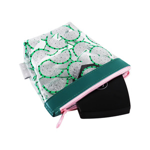 Custom Plastic clear Pvc <b>Makeup</b> Cosmetic Pouch Toiletry <b>Bag</b> Portable <b>Bag</b> Wholesale <b>Transparent</b> Fashion Zipper <b>Bag</b> for Cosmetic - Product Image 4