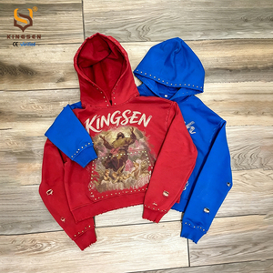 Sweat à capuche graphique DTG personnalisé Y2K, coupe oversize, effet vieilli, style gothique clouté, streetwear pour homme - Product Image 3