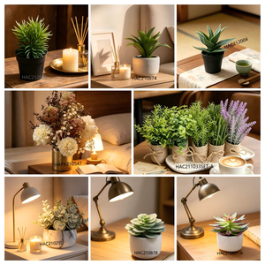 Fleurs artificielles d'eucalyptus et <span class=keywords><strong>de</strong></span> houx mélangées dans un vase en verre avec fausse eau et fausse verdure pour la décoration intérieure <span class=keywords><strong>de</strong></span> la maison - Product Image 4