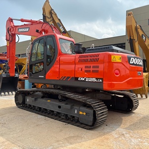 รถขุด Doosan DX225LCA ขนาด 22 ตัน เครื่องยนต์คัมมินส์ พร้อมบุ้งขุด เกียร์บ็อกซ์ PLC มือสอง - Product Image 5