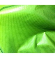 Tissu taffetas ripstop enduit PU 210T 100% nylon ultraléger, imperméable et résistant aux taches pour sacs de parachute, hamacs et bagages d'extérieur