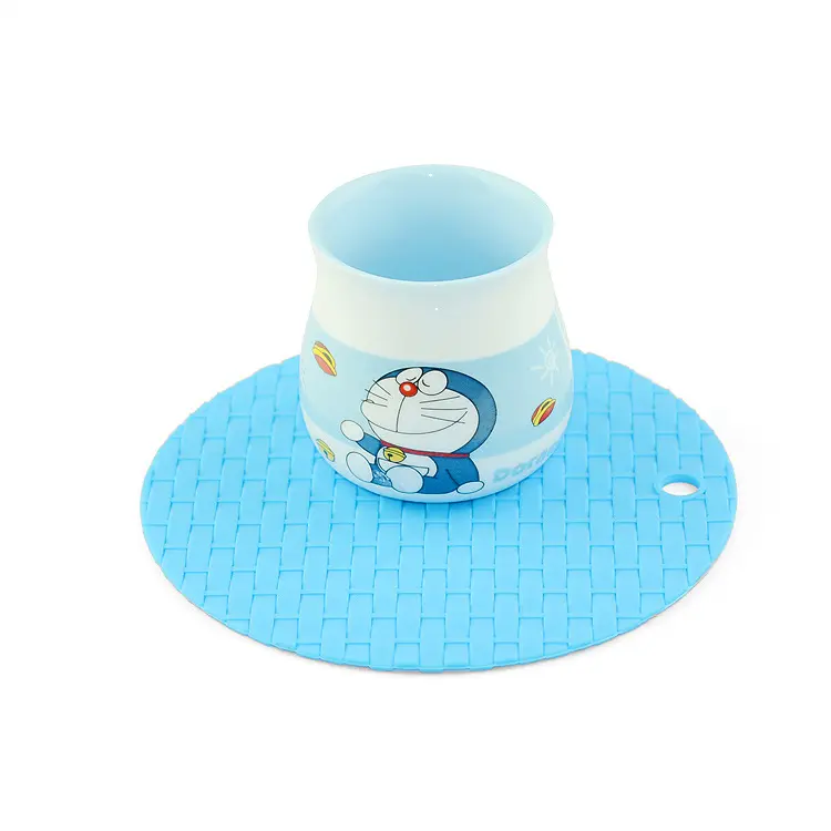 Household woven round silicone insulation mat  kitchen table mat  dish placemat pot pad  bowl placemat  bamboo pad