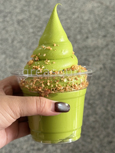 Juego de vasos de 9 oz para Matcha, helado de frutos secos triturados de Japón, con forma de barriguita, modelo de sundae de pastel con efecto vórtice diferente, para exhibición de postres artificiales - Product Image 6