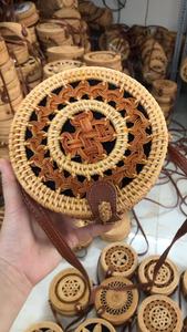 Bolso tejido a mano para mujer, bolsa de playa redonda de estilo bali con muchos diseños, de alta calidad, con forma de cristal de Vietnam (+ 84 587 176 063) - Product Image 2