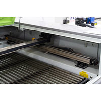 Machine de gravure et de découpe au laser CO2 Ruijie pour vêtements, plexiglas, bois et papier