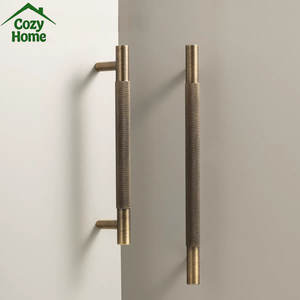 Luxuriöse Massivmessing Antik-Messing Schrankgriffe Schubladengriffe Möbelgriffe Knöpfe Gerändelte Küchenschrank-Türgriffe - Product Image 2