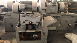 M8240 <span class=keywords><strong>Rectificadora</strong></span> <span class=keywords><strong>de</strong></span> Cigüeñales Usada <span class=keywords><strong>de</strong></span> 1100 mm para Rectificado <span class=keywords><strong>de</strong></span> Cigüeñales <span class=keywords><strong>de</strong></span> Motor, Cuello <span class=keywords><strong>de</strong></span> Cigüeñal y Cojinete Principal - Product Image 4