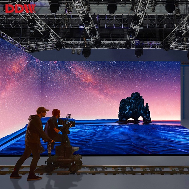 Indoor P0.78-P1.875 Ultra Fine HD LED Video Wall Display Panel IP65 Waterproof 5-Year Warranty for Conference Church Advertising