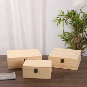 Caja de almacenamiento de joyas de madera, caja de regalo cuadrada con tapa abatible y cerrable para recuerdos de boda, embalaje general, tamaño personalizable - Product Image 1