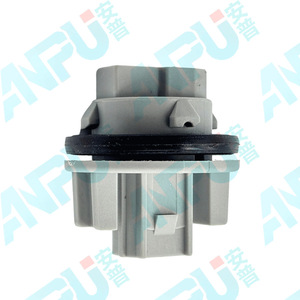 ไฟเบรกดวงที่สามของฮอนด้าเซ็นเตอร์ 33303-TP6-A01 T20 RZ-01-A0378 สำหรับแอคคอร์ด โอดิสซีย์ ซีอาร์วี ซีวิค ฟิต ซิตี้ ซิมิง - Product Image 1