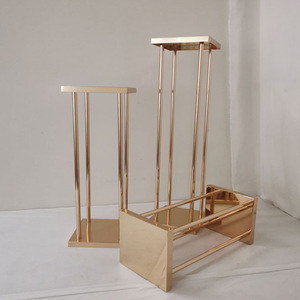 Adornos de Boda de Alta Calidad, Columnas Decorativas <span class=keywords><strong>para</strong></span> <span class=keywords><strong>Mesa</strong></span>, Jarrones Dorados, Pasillos de Hierro, Bases <span class=keywords><strong>para</strong></span> Pasillos y Soportes Metálicos <span class=keywords><strong>para</strong></span> Flores - Product Image 2