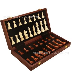 Tablero de ajedrez magnético de madera transfronterizo, tablero de ajedrez plegable, juego de mesa, juego educativo para adultos y niños, damas - Product Image 5