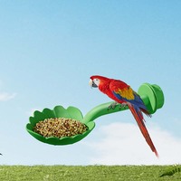 Cage pour animaux de compagnie en plastique de haute qualité avec mangeoire à oiseaux nouveaux accessoires pour animaux de compagnie