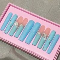 Uñas de prensa francesas acrílicas artificiales cortas hechas a mano al por mayor puntas de uñas postizas estilo ataúd de lujo diamantes de imitación para salón de dedos