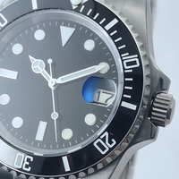 Montre de plongée automatique pour homme Cadran pointeur mécanique lumineux Lunette en verre saphir Noir Rouge Réserve de marche en acier inoxydable NH35