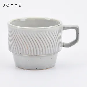 Joyye 일본식 반응성 유약 세라믹 컵 세트 도매 크리 에이 티브 세라믹 스택 커피 컵 머그잔