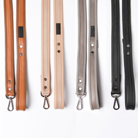 Laisse en cuir PU pour chien 2021, accessoire personnalisé pour animaux de compagnie, porte-sacs, créateur avec collier de chien