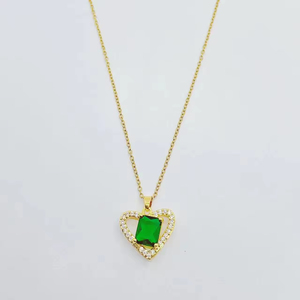 Collar de Zirconia con Corazón de Alta Gama 2025, Collar de Acero Inoxidable Chapado en Oro de 18k para Mujer - Product Image 1