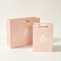 Sacs cadeaux en papier de luxe avec poignées découpées, logo personnalisé, pour vêtements, sous-vêtements, commerce de détail, magasin