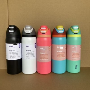 Gourde isotherme en acier inoxydable, durable, avec poignée sécurisée, idéale pour le camping, la randonnée et les amateurs de fitness. - Product Image 3