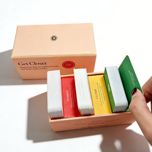 Stampa Personalizzata di Mazzi di <span class=keywords><strong>Carte</strong></span> <span class=keywords><strong>da</strong></span> Gioco, Produttori di <span class=keywords><strong>Carte</strong></span> Stampate, Set di <span class=keywords><strong>3</strong></span> Mazzi di <span class=keywords><strong>Carte</strong></span> <span class=keywords><strong>in</strong></span> Scatola con Logo - Product Image 1
