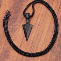 Collier pendentif flèche rétro pour homme Style Hip Hop Triangle Lance Accessoire pull classique pour fête de fiançailles