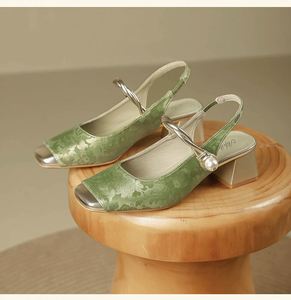 En stock, sandales à talon haut pour femme, style Mary Jane, à bride unique, à talon carré, à bout ouvert, style chinois, avec perles et color block - Product Image 2