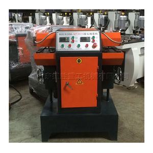 Equipo de impresión de placa de puerta CNC, Marco de imagen de línea de madera, máquina de soldadura de doble cabezal - Product Image 5