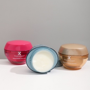 Crème capillaire bio à l'acide hyaluronique sous marque blanche pour cheveux crépus et secs - Traitement 2-en-1 lissant et nourrissant, parfum longue durée - Product Image 1