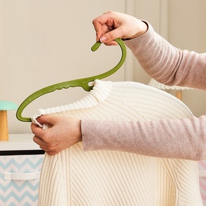 Appendiabiti a <span class=keywords><strong>collo</strong></span> d'oca in plastica PP 2026 Hot Sale per armadio e bagno, protettore di colletti, organizer per adulti che non lascia segni - Product Image 3