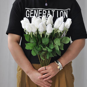 <span class=keywords><strong>Precio</strong></span> al por mayor Flores artificiales Decoración de rosas Capullos de rosas artificiales Artículos de decoración de lujo para el hogar - Product Image 3