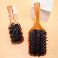 Brosse à cheveux en bois rectangulaire portable avec logo personnalisé, coussin d'air pour massage du cuir chevelu, grande brosse pour femmes avec poils en nylon