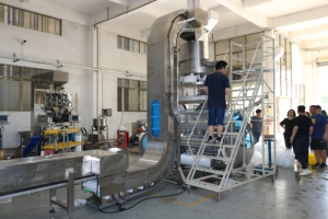 เครื่องบรรจุน้ำแข็งอเนกประสงค์สำหรับอาหารและสารเคมีพร้อมถุงติดฉลากมอเตอร์หรือตัวเลือกฟิล์ม - Product Image 2