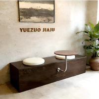 Combinaison table et chaise de style japonais en bois pour café, avec banquette en mousse haute densité durable, pour usage commercial, personnalisable