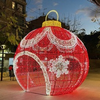 Sculpture lumineuse LED d'extérieur en forme de boule, ornement de Noël avec ampoules scintillantes IP65 et décoration en guirlande PVC