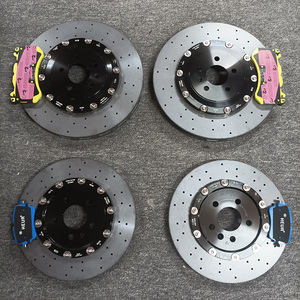Disques de frein à disque légers en céramique carbone 10 pistons avec étrier EPB arrière pour Mercedes W213 G82 W205 Disque céramique W167 - Product Image 6
