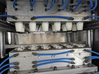 Machine de formage de gobelets automatique à grande vitesse Guangchuan avec PLC et pompe à moteur pour gobelets jetables en PP/PS/PET, fabriquée en Chine