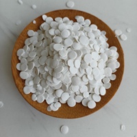 Granulés de PE modifiés de haute qualité avec 80% d'agent ignifuge UL94-V0 pour le moulage par extrusion, le moulage par étirage, le filet en plastique