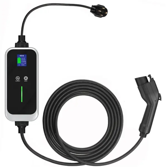 Factory Wholesales Home Use Car Fast Charging Station 7KW 11KW 22KW AC DC EV Charger Type 1 2 CCS GBT Electric Car Charger 22kw