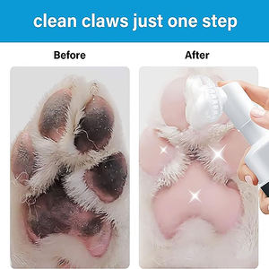 แชมพูสัตว์เลี้ยงแบบไม่ต้องล้างออก สูตรน้ำ สำหรับสุนัขและ<span class=keywords><strong>แมว</strong></span> พร้อมแปรงอาบน้ำสำหรับสัตว์เลี้ยง รับผลิตแบบ OEM/ODM และสร้างแบรนด์สินค้าของคุณเอง - Product Image 3