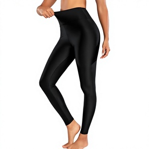 Ensemble de yoga élégant et tendance sans coutures pour femme : soutien-gorge de sport et leggings taille haute, ensemble 2 pièces pour l'entraînement, leggings de yoga et débardeur à bretelles croisées - Product Image 1