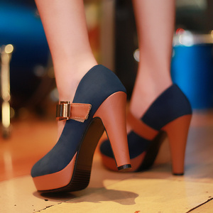 Sandales à semelles compensées tendance pour femme, chaussures basses à talons épais bloc, collection - Product Image 4