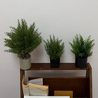 Arbre topiaire artificiel réaliste en cèdre, plante en pot de cyprès artificiel pour la décoration intérieure de la maison et du bureau, verdure artificielle de Noël